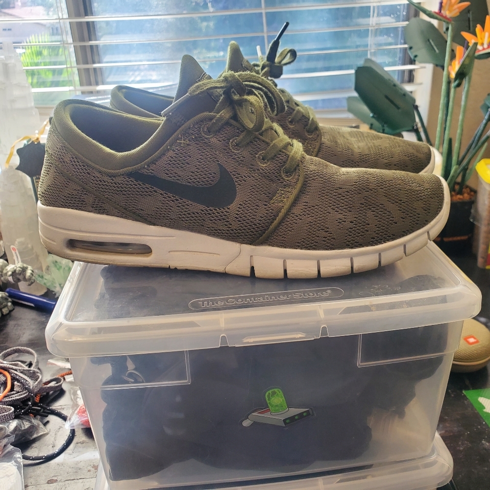 Janoski max iguana